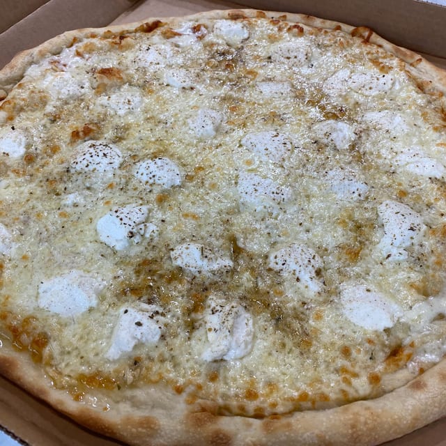 Bianca Pizza.