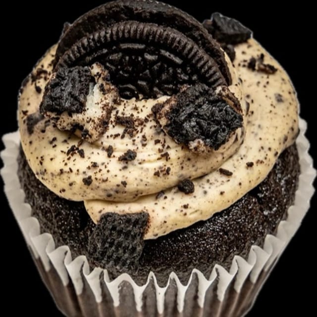Cookies and Cream Cupcake.
