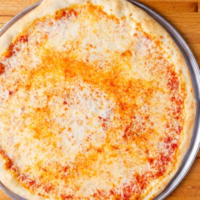 18" New York Style Pizza.