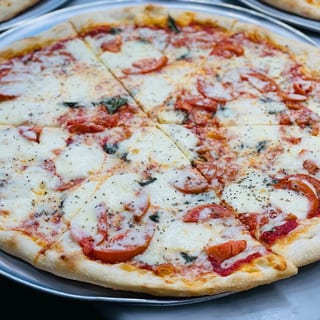 3 Cheese Margherita Pizza